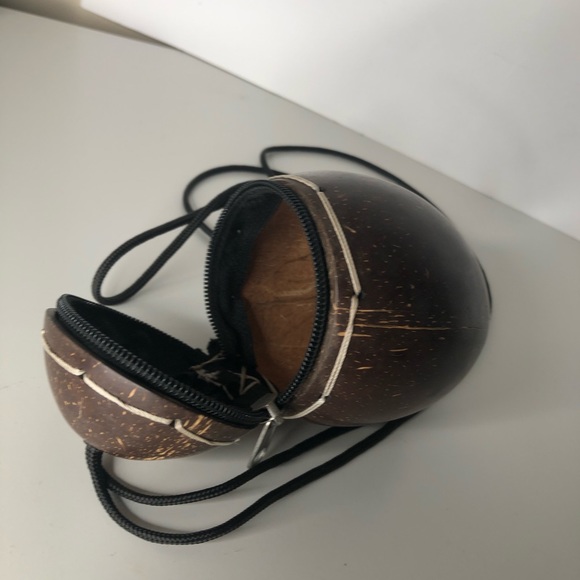 Handmade coconut bag - Picture 6 of 8